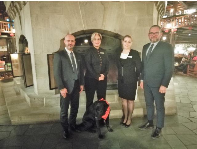 Visite à L'hôtel Fairmont Château Montebello, avec la directrice générale et la DRH.