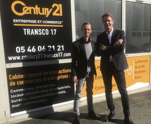 Mickael charnois responsable de l'agence de LA ROCHELLE et Franck Guerineau Directeur des deux agences Transco17