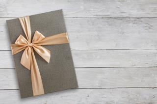 La vente d'un coffret cadeau permet de développer son chiffre d'affaires et la vente additionnelle...