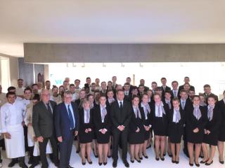 Les jeunes hôteliers ont été applaudis par monsieur le Président de la République Emmanuel Macron