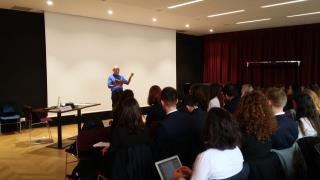 Séminaire professionnel consacrées aux boissons du monde et à la restauration gastronomique par les...