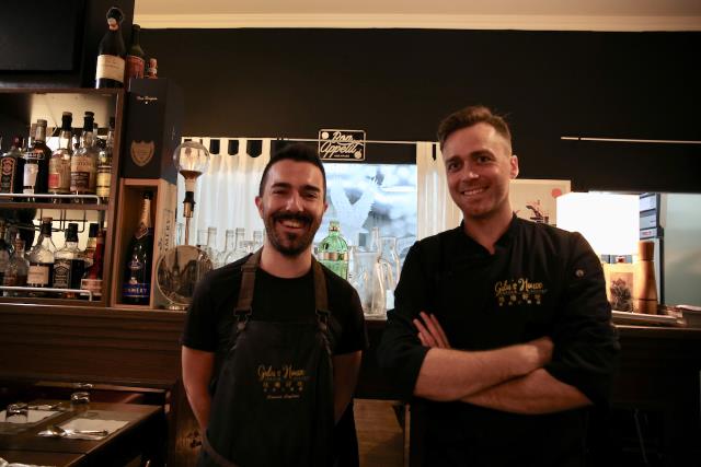 Benjamin Fleury et Laurent Lapôtre, repreneurs du Gulu's House à Taichung.	