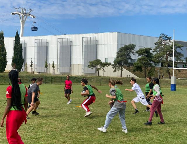 Les élèves participent à des tournois de rugby