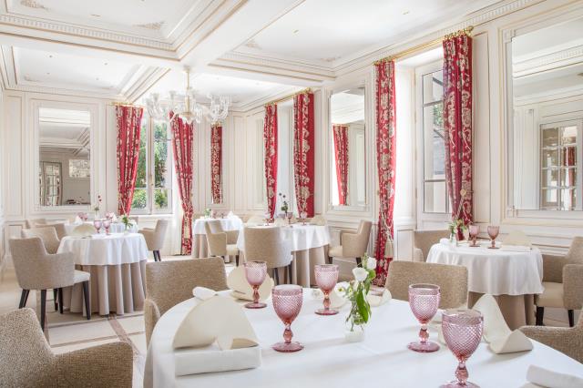 La salle du restaurant gastronomique Notes, à La Nauve (Cognac).