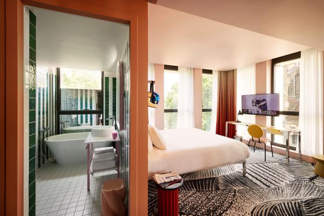 Une chambre double du Mama Shelter Dijon.