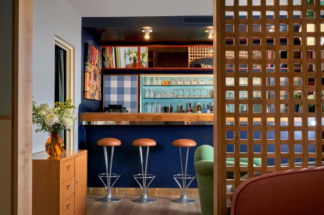 Le bar de l'Hôtel de la Boétie, à Paris (VIIIe).
