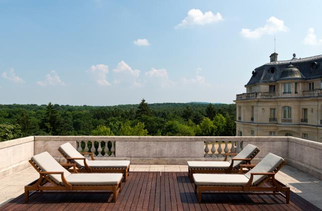 Le toit-terrasse de l'Intercontinental Chantilly-Château Mont Royal.