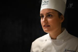 Carla Viana, boursière ambassadrice 2023 de la Fondation Paul Bocuse, a été retenue pour participer à l'émission 'Objectif Top Chef.'