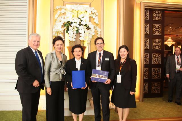 Savignac au Dusit Thani College : « Etre présent en Asie c'est montrer aux autres Ecoles de la Région, et à nos concurrents européens que nous avons une ambition et une dimension mondiale »