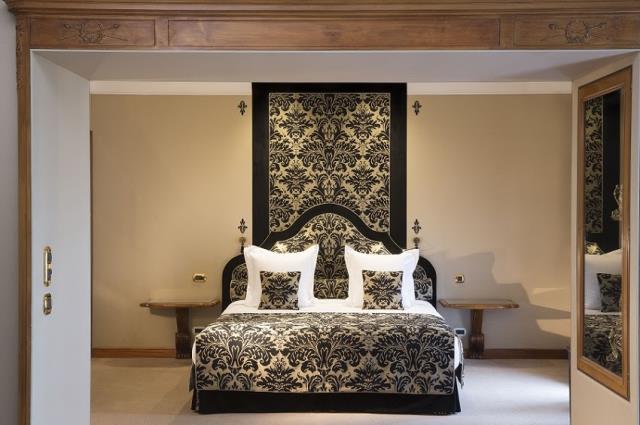 Une des chambres rénovées par les ateliers du Negresco