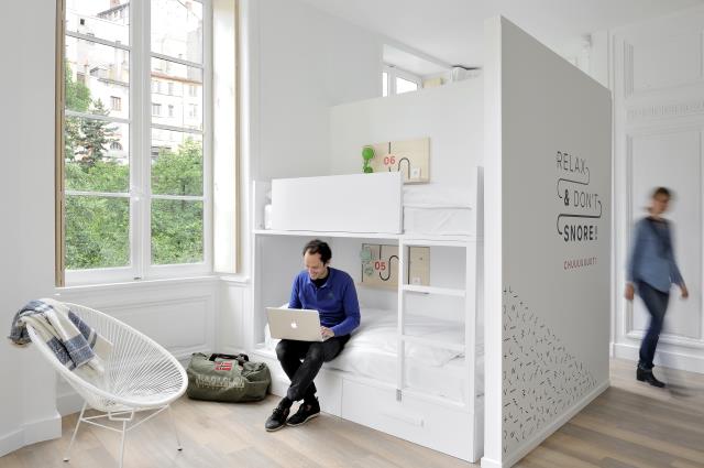 Les chambres partagées bénéficient d'un agencement modulaire et très ouvert afin de préserver l'intimité des clients