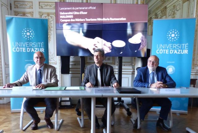 De g à droite : Alain Marie,  président du Campus, Jean-Marc Gambaudo, président de l'UCA et Jean-Pierre Blanc, pdg de Malongo.