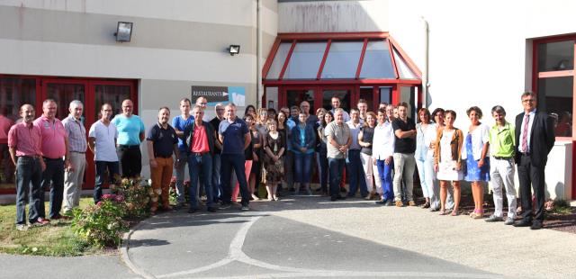 L'équipe enseignante au grand complet le jour de la rentrée des enseignants.