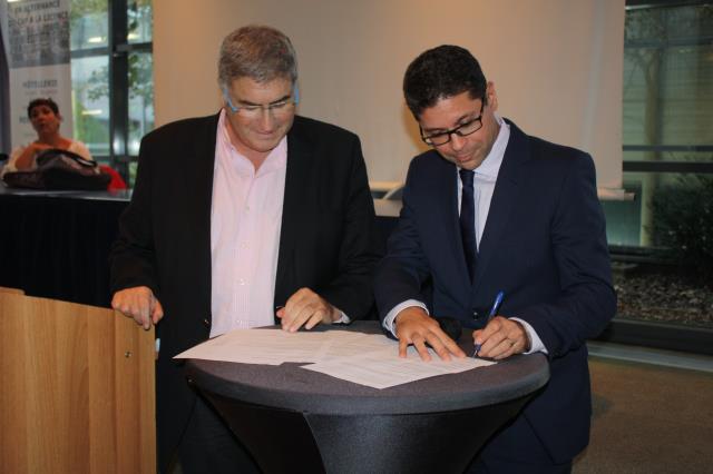à gauche : Jérôme Kohn, Directeur général du Cervia Paris-IDF, à droite : Ismaël Menault, Directeur général de l'EPMTTH