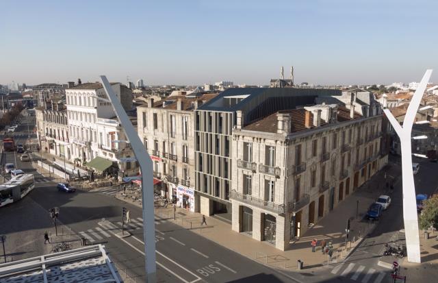 Le futur hôtel Atlantic en face de la gare de Bordeaux, avec, en gris, l'extension reliée aux bâtiments existants.