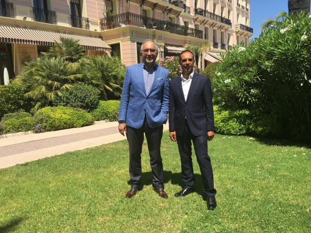 Bruno Mercadal, directeur général, et Eric Perbet, directeur adjoint en charge de la restauration : les pros «décontractés» du Royal-Riviera