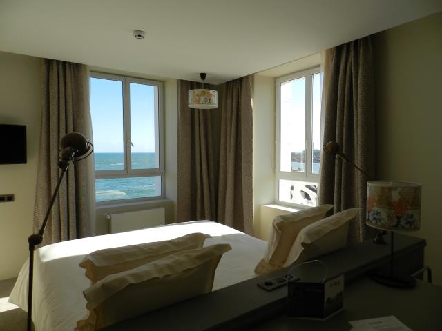 L'hôtel propose 18 chambres avec vue sur mer.