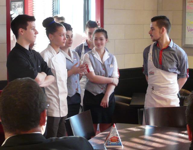 La Boucherie affiche sa volonté d'améliorer l'accès à l'emploi des jeunes par l'apprentissage.