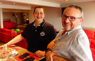 Cyrille Zen et le directeur des Métiers de VVF, Christophe  Gohier, pour réfléchir sur les plats de...