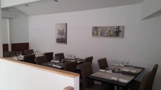 Laetitia et Frédéric Catelier ont fait le choix d'un petit restaurant (28 couverts) afin de rester...