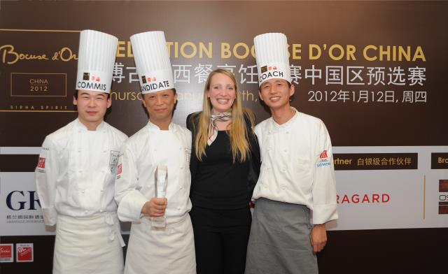 Basée à Shanghai, Anne Stalmach est chargée de la sélection des candidats au Bocuse d'Or    ts