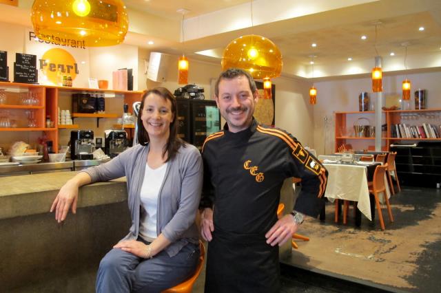 La rochelaise Anne-Sophie voulait un restaurant à Bordeaux, son frère, le chef Charles-Edouard Gauvin a dit banco. Le Pearl, 60 couverts, est leur premieère affaire