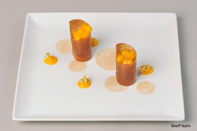 Fuseaux croustillants au caramel et mangue gingembre.