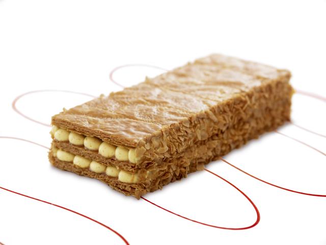 Mille-feuille à la vanille « Bourbon » : dessert à la carte du restaurant L'Obé.