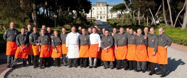 La grande famille de l'Apreca a donné son 16e dîner de desserts à l'Hôtel du Cap Eden Roc