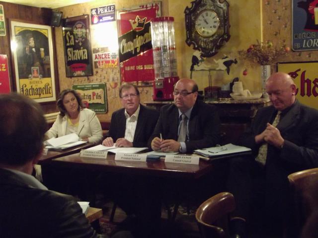 De g à d : Annie Bernard, adjointe au maire de Verdun, Christian Caillet, président de la CPIH 55, Gérard Guy, président national de la CPIH et André Jannot du Conseil Général de la Meuse.