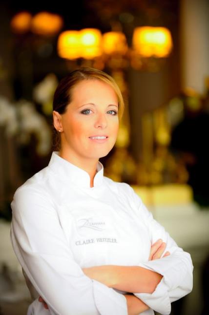 Claire Heitzler, chef pâtissière chez Lasserre à Paris (75).