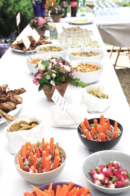 Chloé cuisine des buffets colorés,