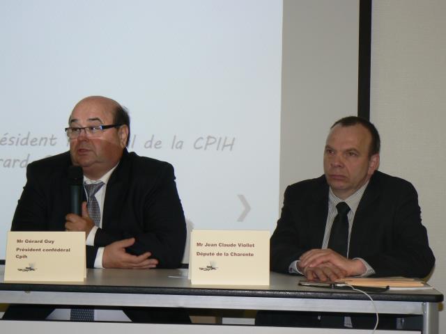 Gérard Guy, président confédéral de la CPIh au côté de Philippe Lhomme président de la CPIH 16
