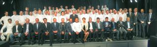 Autour de Michaël Ellis, directeur des guides Michelin, les nouveaux étoilés 2012 avec nos...