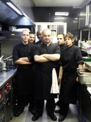 Le nouveau chef Sébastien Martyniuk et sa brigade.
