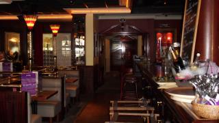 Avec près de la moitié de clients venus de l'extérieur et jusqu'à 60 % en été, le restaurant du...