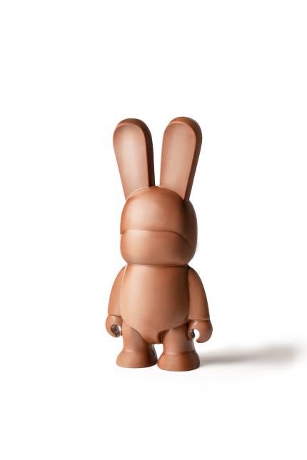 Lucien le coquin est garni d'un praliné riz torréfié et d'une friture en forme de petits Lucien lapins.