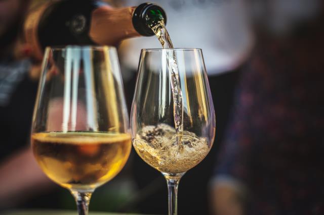 'Je dis toujours à mes employés et confrères de ne pas être le premier client de leur restaurant', affirme Alain Fontaine, président de l'Association française des Maîtres restaurateurs.