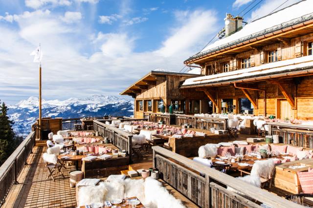 La terrasse du Chalet Sauvage (Megève).