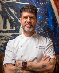 Paulo Airaudo est à la tête de l'Amelia, deux étoiles au Guide Michelin.