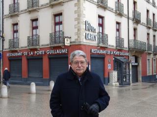 Dominik Frachot, 75 ans, prend sa retraite et cède l'hôtel Darcy géré par sa famille depuis quatre générations.