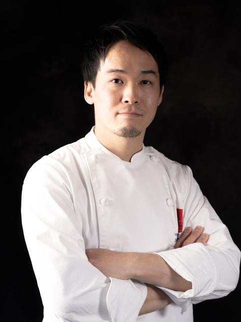 Tadataka Toeda, Japon.
