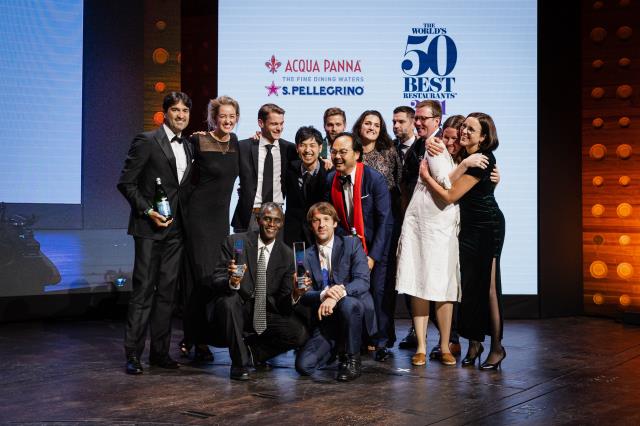 La cérémonie 2021 des 50 Best a eu lieu hier soir à Anvers couronnant René Redzepi pour son Noma 2.0.