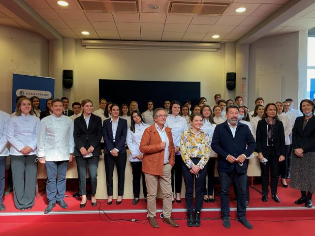 M. Olivier Roellinger, parrain de FERRANDI Paris - Campus de Rennes et la première promotion de l'école française de gastronomie et de management hôtelier à Rennes en présence du Président de la CCI Ille-et-Vilaine, Emmanuel Thaunier