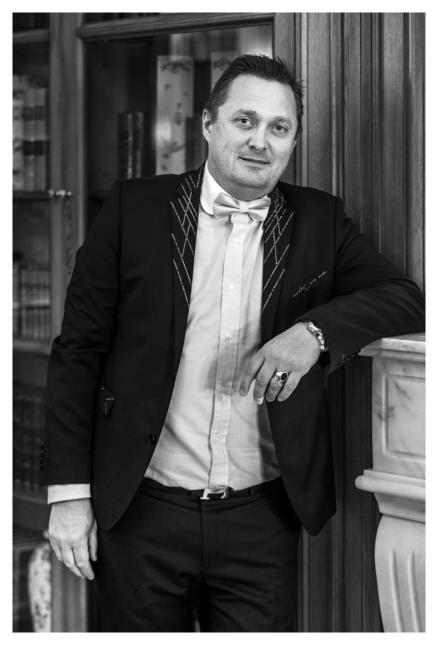 Christophe Cialdella, directeur du cM Social Hotel Paris Opera : 'La clientèle a évolué ; elle a des besoins différents, plus personnels et veut vivre quelque chose de particulier lors de son séjour.'