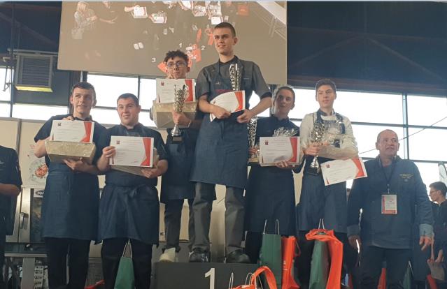 Le podium des Apprentis en Mention Complémentaire Traiteur