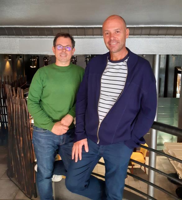 Pascal Barbot et Christophe Rohat organisent un 'vide-restaurant', toute cette semaine, au 32 rue de Longchamp à Paris (XVIe).