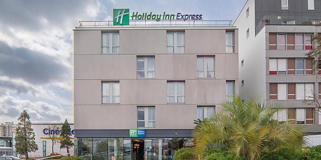 Holiday Inn Express Saint-Nazaire a été vendu au groupe breton Kerstone.