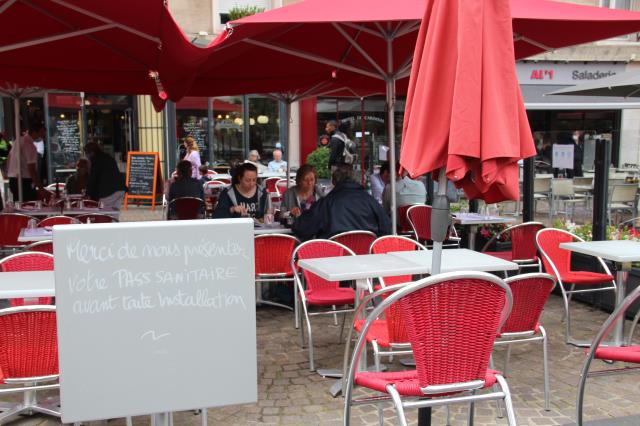 Les trois restaurants ont dû refuser quelques rares personnes dont le programme vaccinal n'était pas complet.