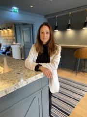 Coralie Hamon, directrice de l'hôtel Renaissance Paris Hippodrome de Rueil-Malmaison.